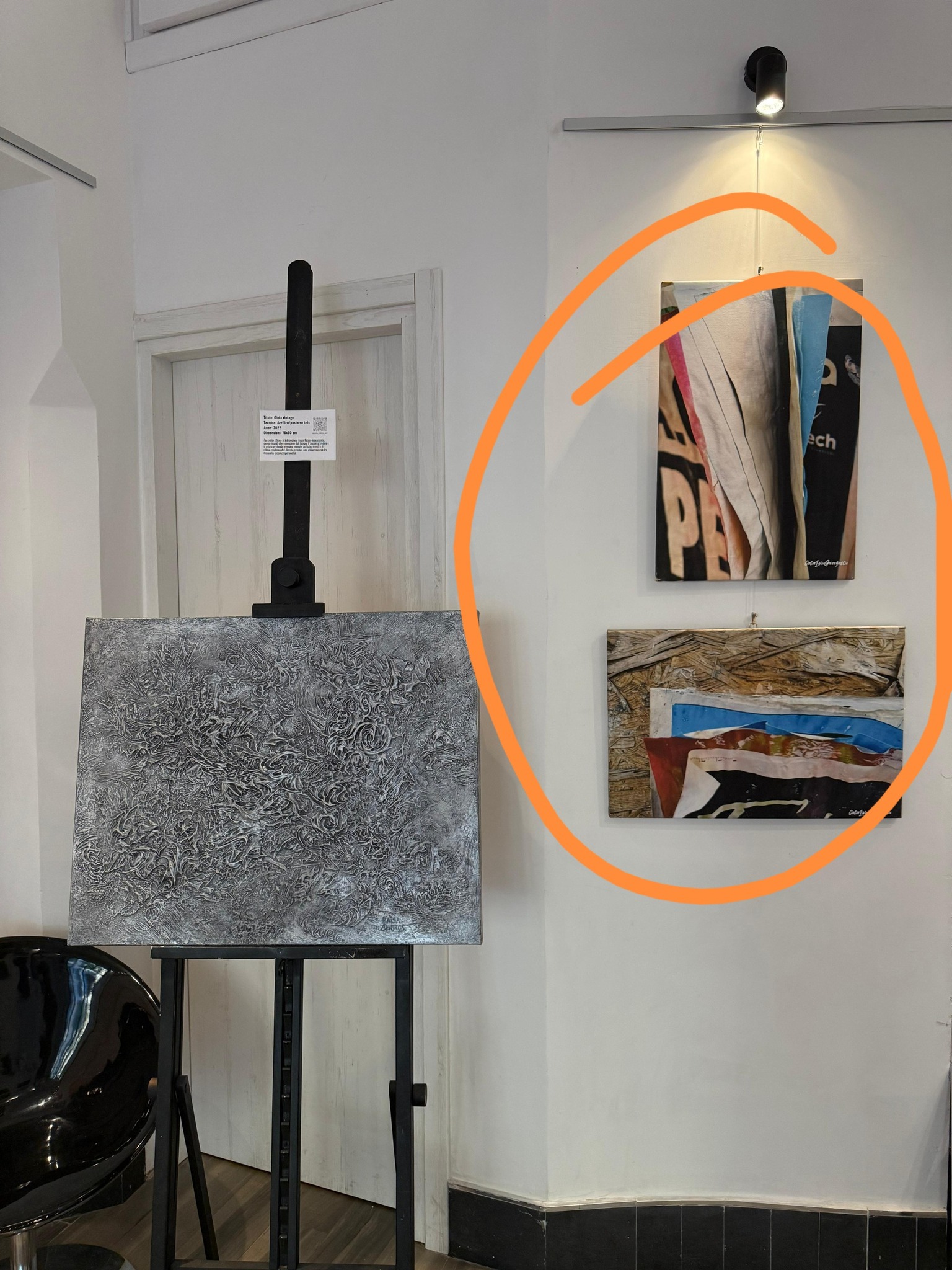 Expoziția de pictură din mica și cocheta galerie de la Roma s-a deschis ieri și Expoziția de pictură din mica și cocheta galerie de la Roma s-a deschis ieri și